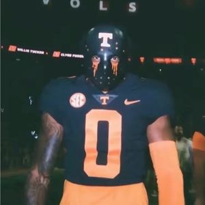 Meet your Posher, Diego